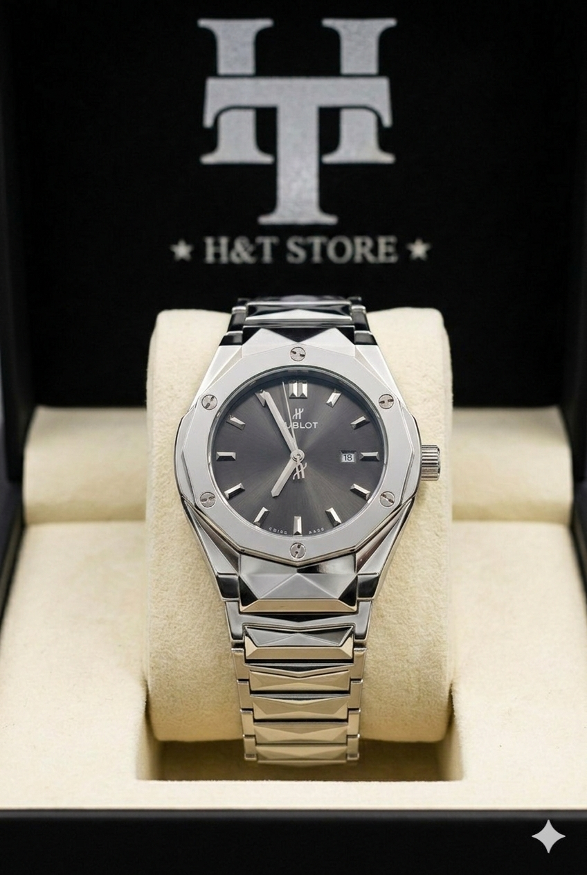 Classic Analog Chrono Watch