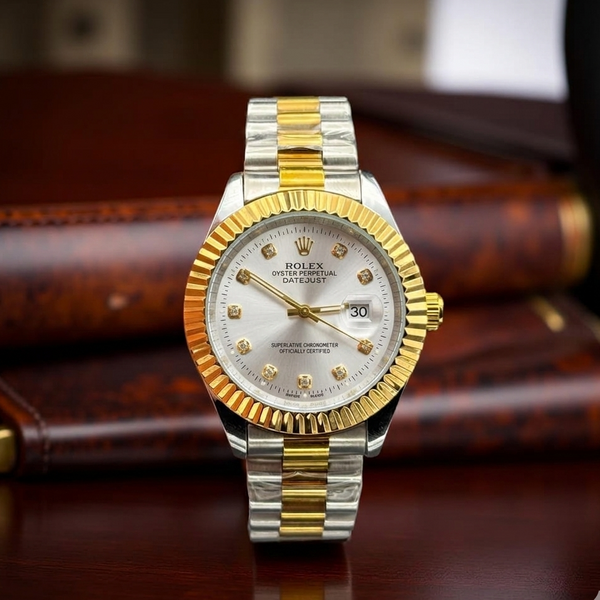 Oyster-Style Two Tone